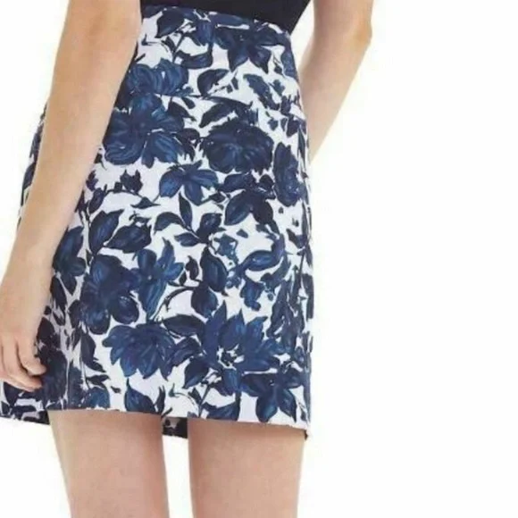 S.C. & CO. Women's Comfortable Stretch Double Wraparound Skort - Picture 3 of 12